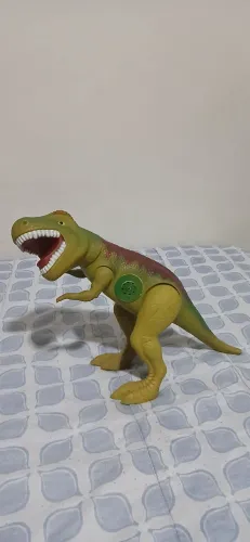 Dinossauro de borracha 