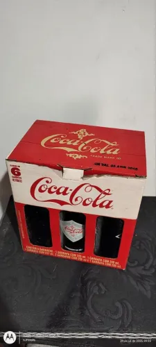 Caixa de Coca-Cola Retrô - Colecionador validade 2016