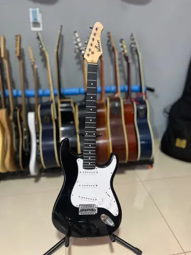 Guitarra Elétrica Winner - Preta
