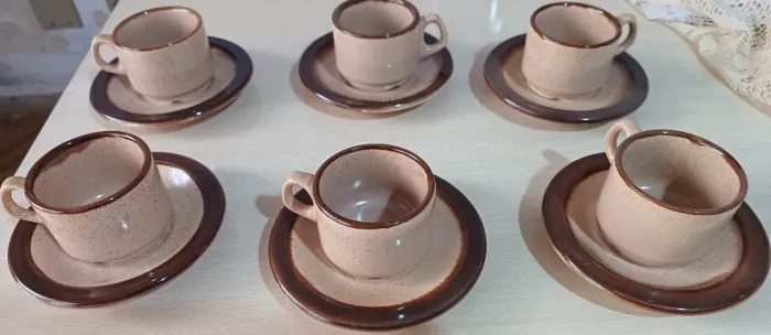 Kit com 6 Xícaras de Café com Pires em Porcelana Oxford Antigo Anos 90