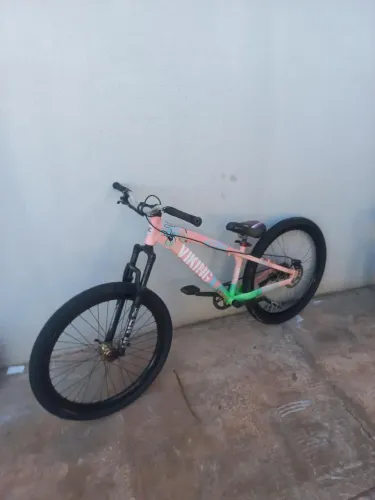 Vendo ou troco bicicleta viking tuff 25