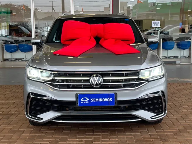 Volkswagen Tiguan Allspac R-line 300 TSI 2.0 2024