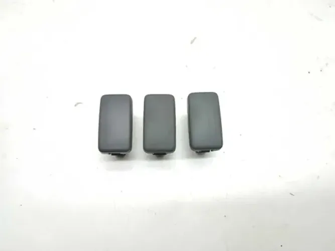 Botão Tampa Falsa Painel Toyota Hilux 2014 Cinza