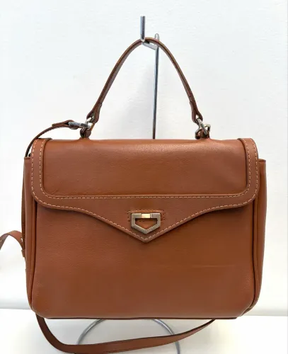 Bolsa Arezzo