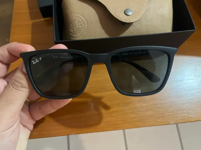 Óculos rayban