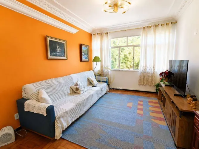 Excelente APARTAMENTO a venda no Centro de Petrópolis - RJ
