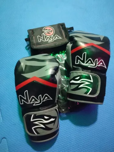 Luva de Boxe/ Muay Thai 
