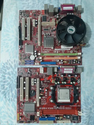 2 placas mãe 