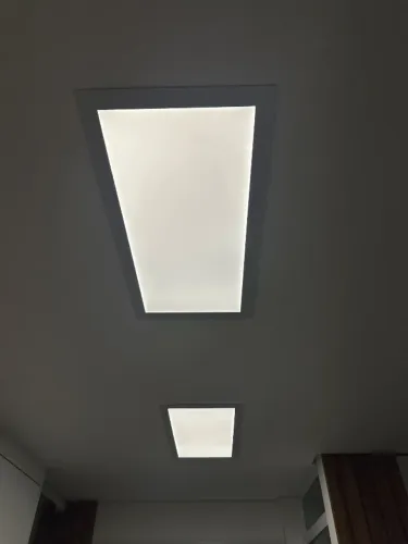 2 Painéis de led embutir. Luz branca Medidas: 32X62