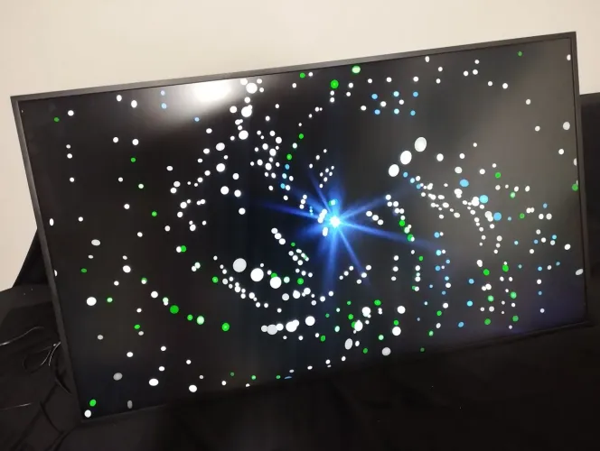 Monitor profissional Samsung 43 polegadas
