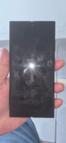 VENDO GALAXY S23 ULTRA (VIDRO DA TELA TRINCADO)