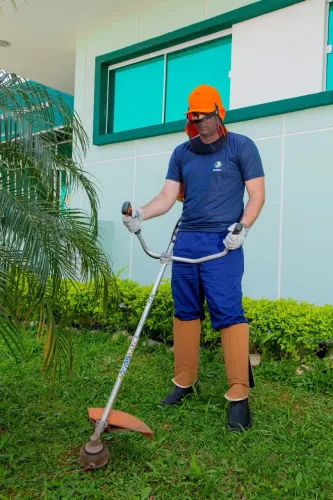 Roçador jardinagem