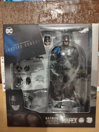 Batman MAFEX Nº 222 - Zack Snyder's Justice League - Medicom Toy