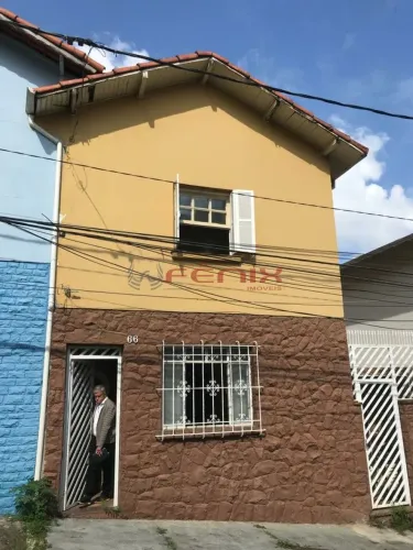Casa de Vila à Venda , em Santana!