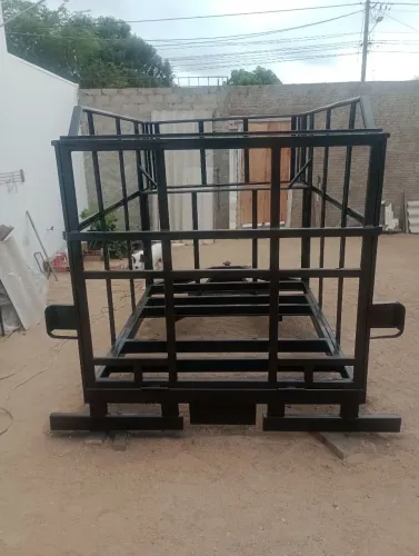 Reboque carretinha para animal