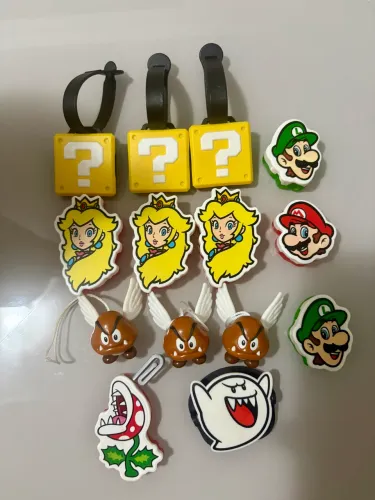 Super mario kinder joy