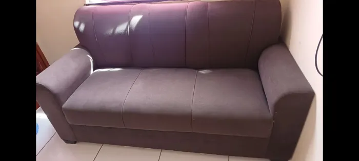 Sofás de 3 e 2 lugares