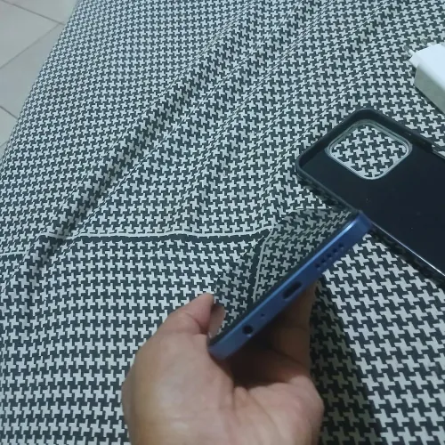 Celular redimi da xiaomi 15C dois meses de uso capinha e película nova somente venda