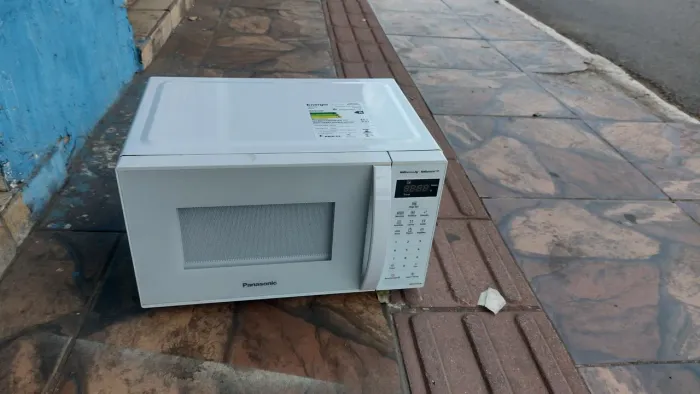 forno microondas Panasonic 21lts