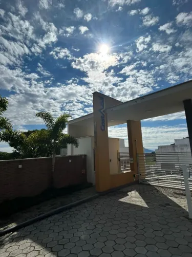 TERRENO EM CONDOMÍNIO FECHADO - 150 m² - BIGUAÇU/SC