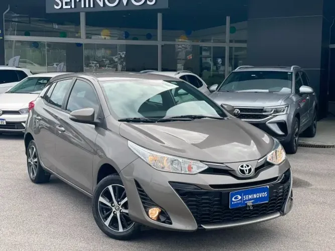 Toyota Yaris XS Connect 1.5 Flex 16V 5P AUT 2021