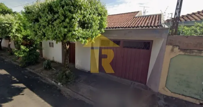 Imperdível oportunidade: Casa à venda com 4 quartos no Jardim João Paulo II, São José do R