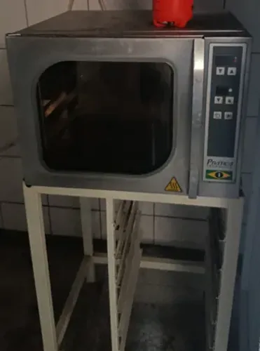 Forno industrial de convecção Prática