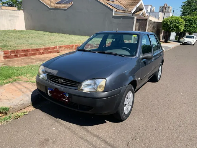 Ford Fiesta Street/ Action 1.0 8V 5P 2003