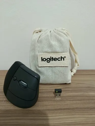 Mouse Vertical Logitech Lift - COM DEFEITO!