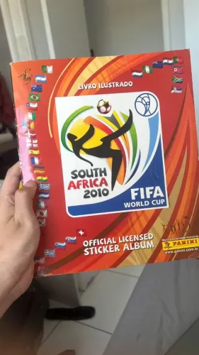 ? ÁLBUM COPA DO MUNDO 2010 PANINI COMPLETO