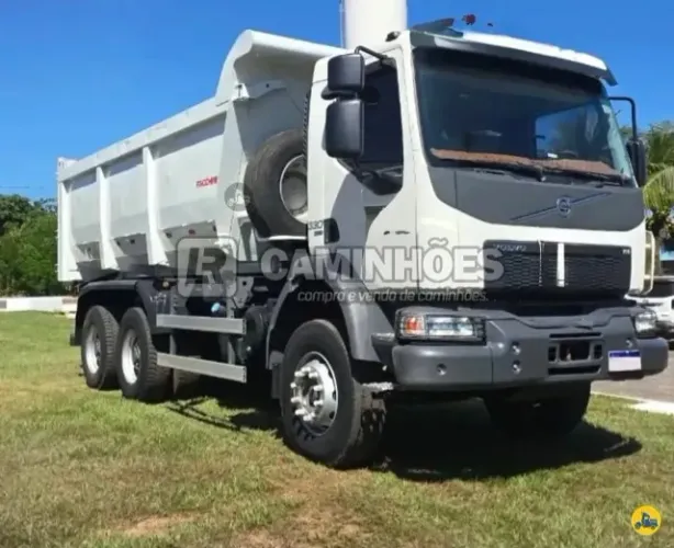 Volvo VM330 i-Shift 6x4 2022/2022 