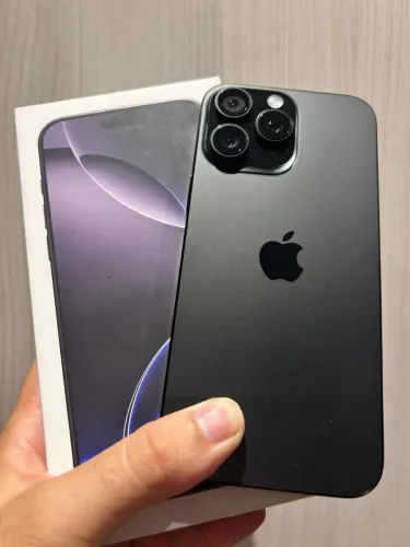 IPhone 16 Pro Max 