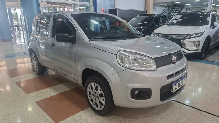 Fiat Uno Attractive 1.0 EVO Fire Flex 8V 5P 2016