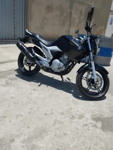 Fazer 250