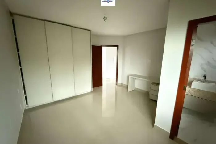 Condomínio Portal Do Sol I - Sobrado à venda no bairro Loteamento Portal do Sol I - Goiâni