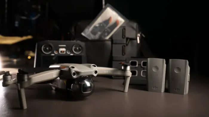 DJI AIR 2S Combo FLY MORE (RADIO COM TELA)