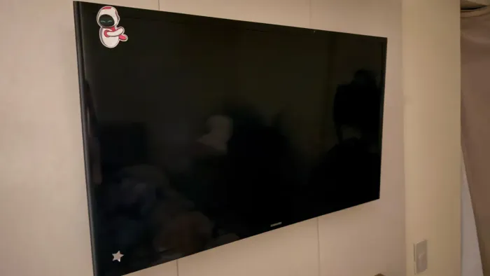TV SAMSUNG 32 (queimada, para peças)