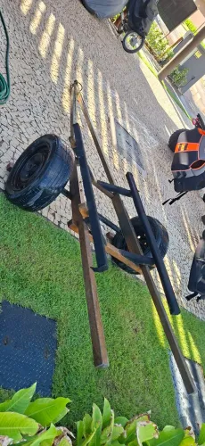Vendo carroça de jetski, esta perfeita.