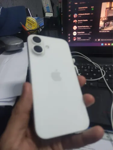 iPhone 16 128gb bateria 100% garantia Apple impecável