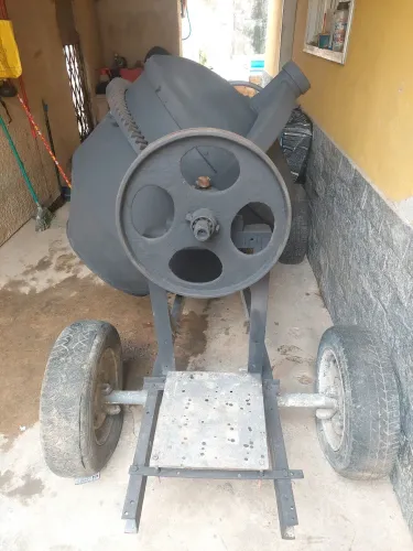 Vendo Betoneira 400L