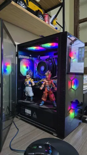 PC Gamer Ryzen 5 5600X + RTX 3060 12GB