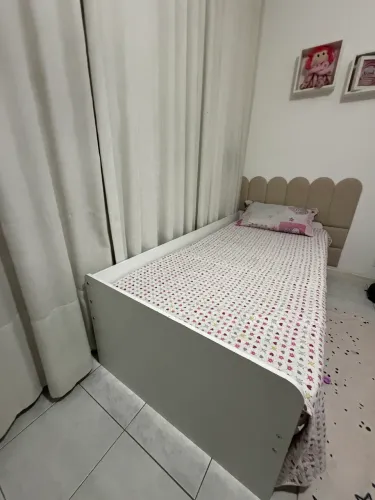 Cama solteiro acoplada