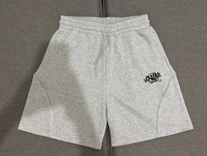 Short Syna World