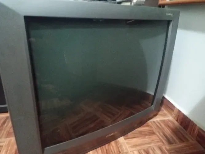 Whatsapp (61)9  *, TV tubo usada, Toshiba, 29 polegadas.