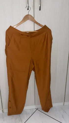 CALÇA CARAMELO 