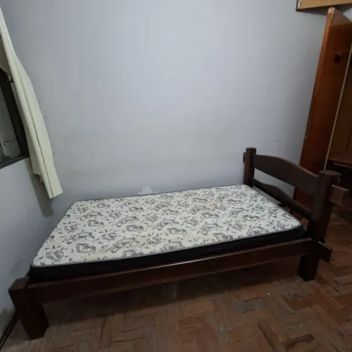 Cama de Solteiro de Sucupira