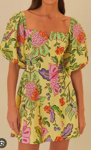 Vestido curto FARM