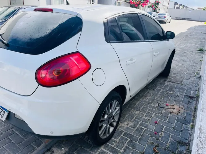 Fiat Bravo Essence 1.8 Flex 16V 5P 2012