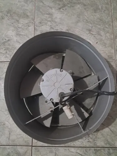 Exaustor Axial Qualitas EQ400M4 40cm (Bivolt 127v/220v) - Usado
