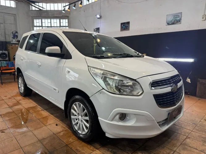 Chevrolet Spin LT 1.8 8V Econo.flex 5P Aut. 2013